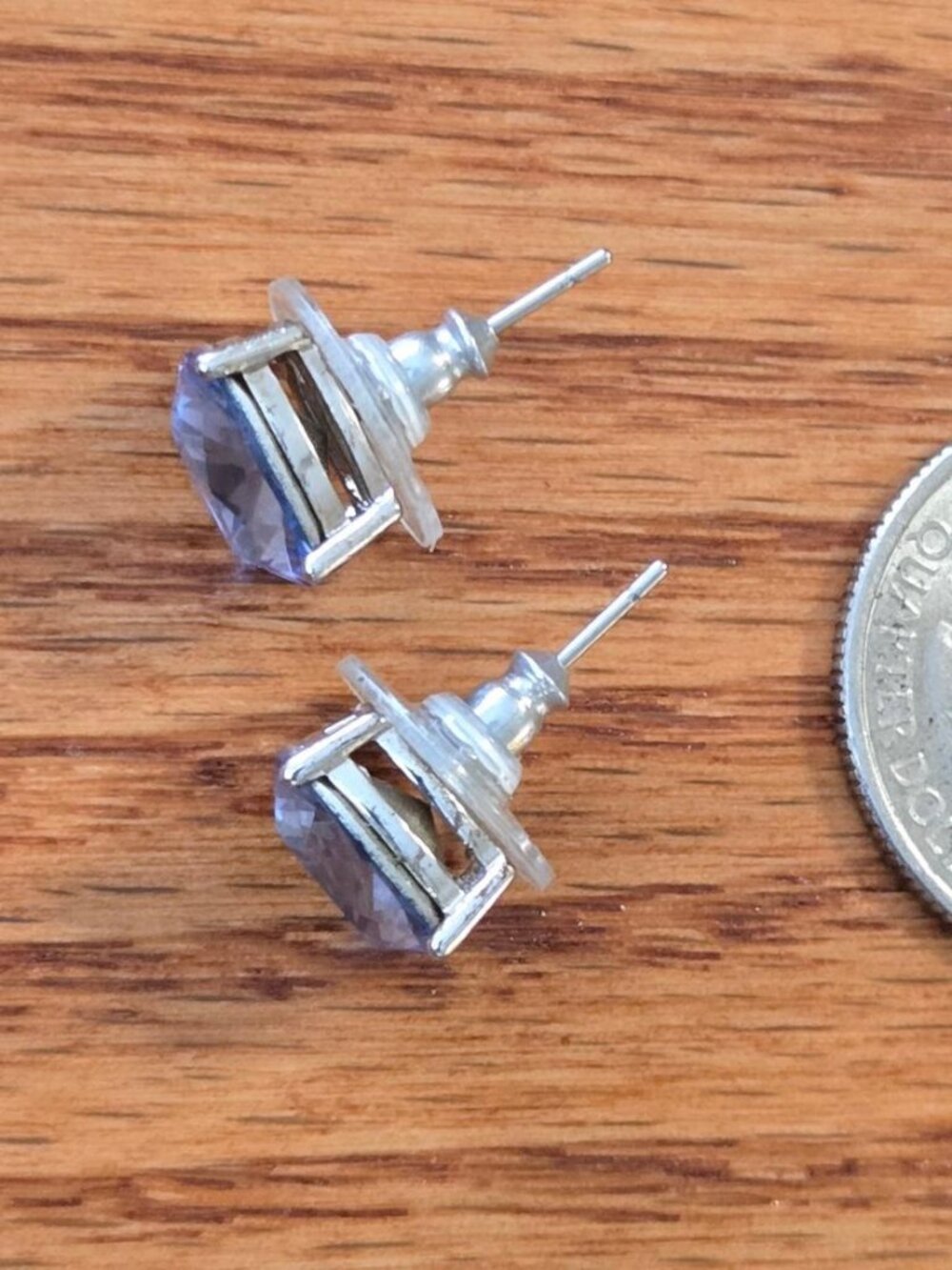 Designer TRUE BLUE CUSHION-CUT 10mm CRYSTAL